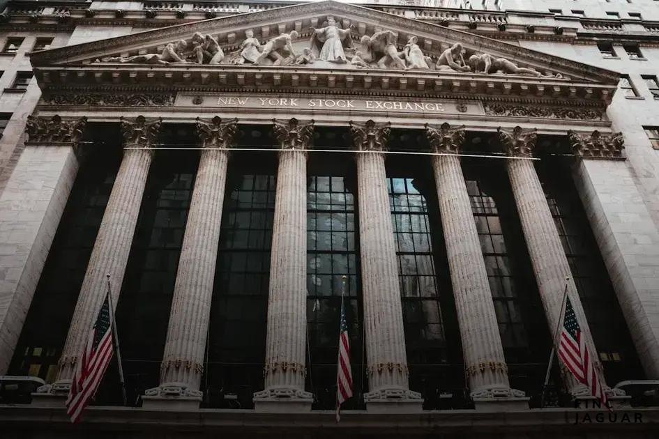 Potential Benefits and Risks of Investing