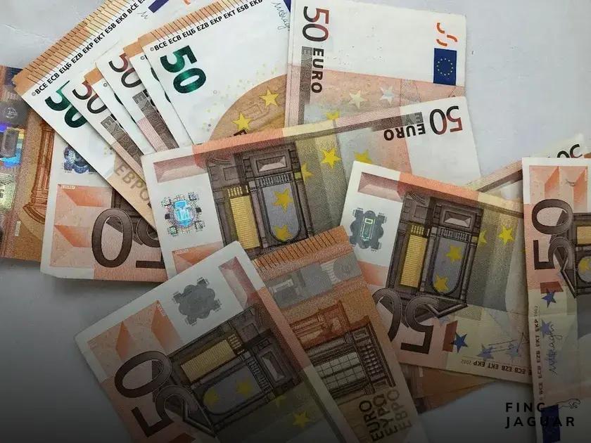 Sell Digital Products to Earn Income