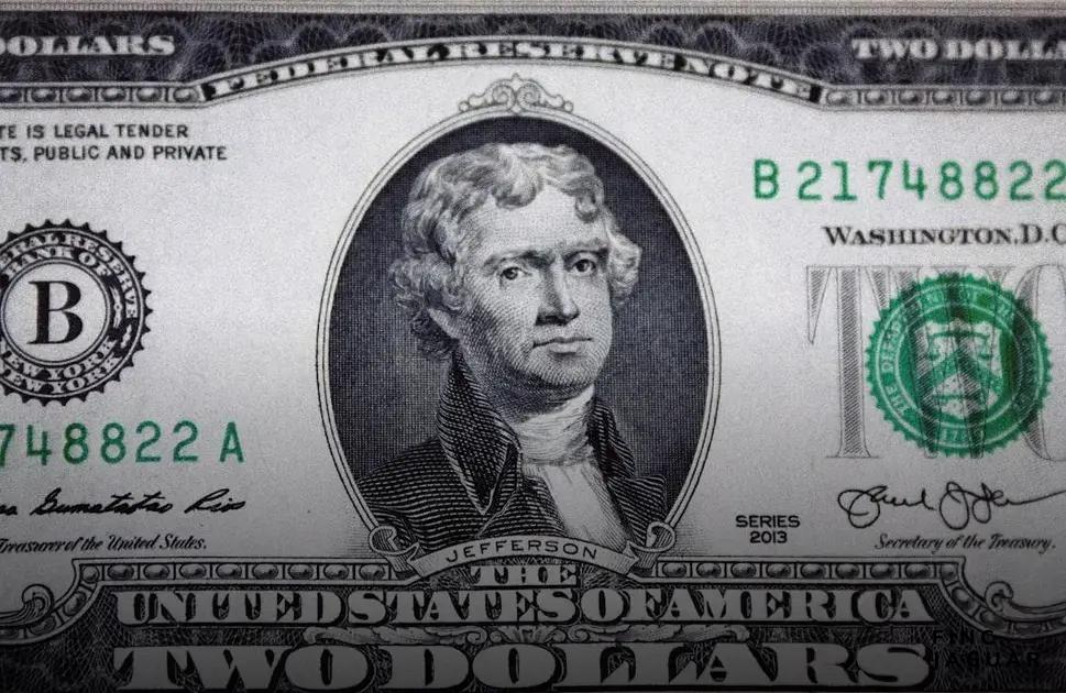 The Best Ways to Teach Teenagers About Money Effectively